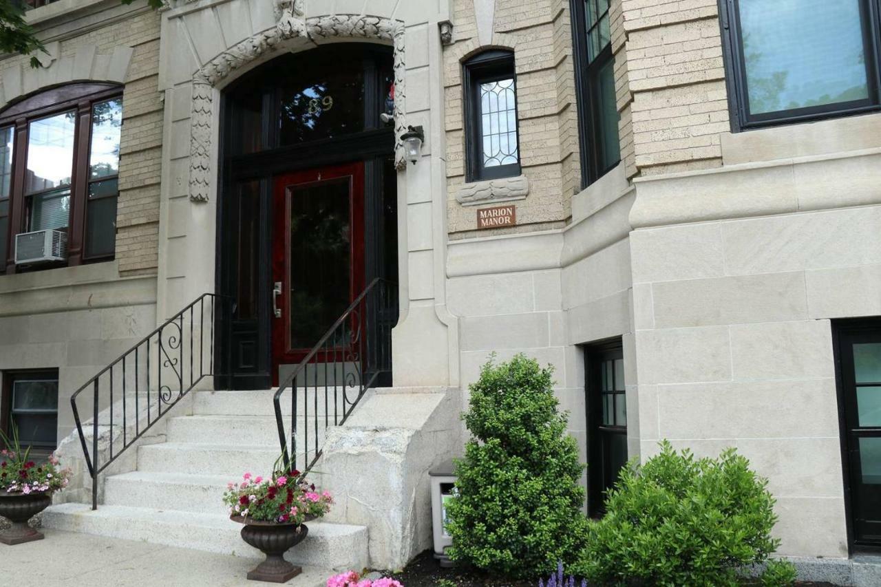 Stylish Studio In Brookline-5Min Train To Boston.. #2 エクステリア 写真